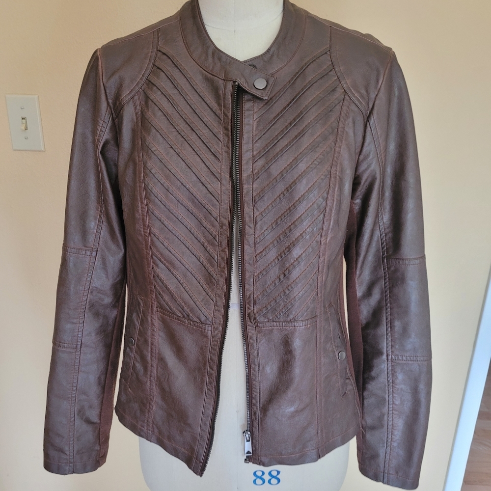Maurices pleather jacket good condition